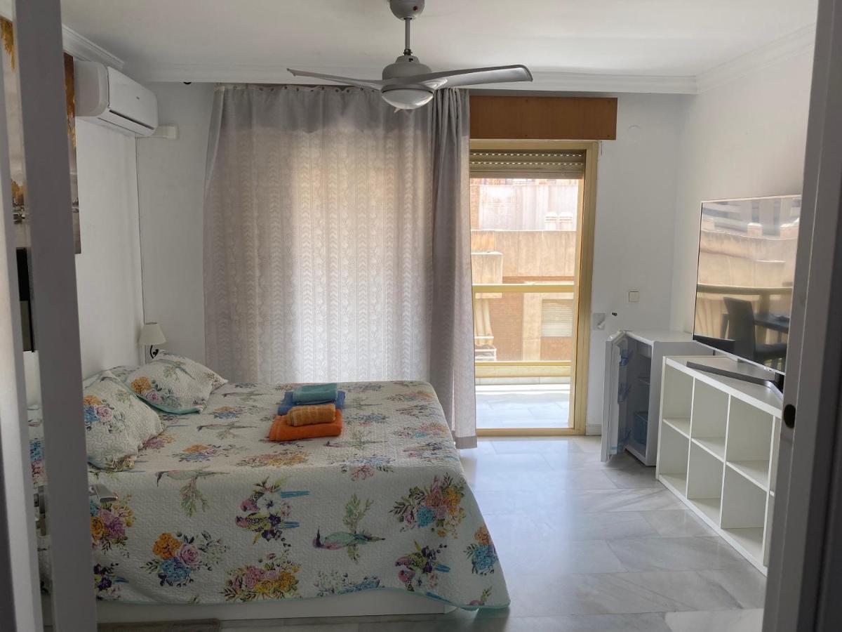 Malaga Centro Habitaciones Privada En Apartamento Compartidos Extérieur photo