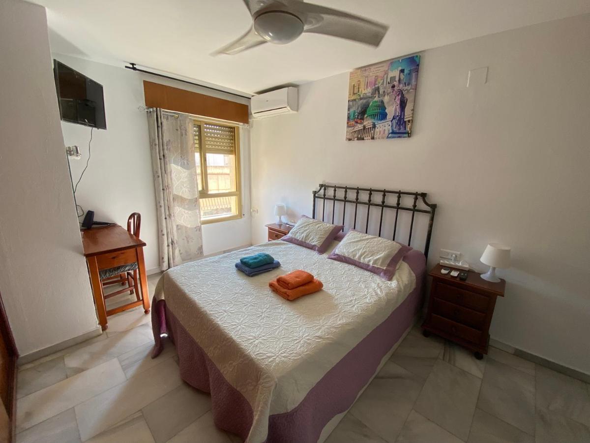 Malaga Centro Habitaciones Privada En Apartamento Compartidos Extérieur photo