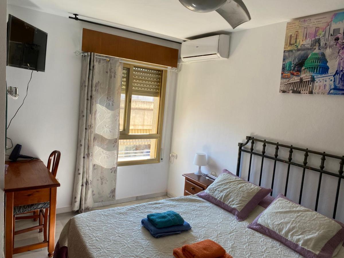 Malaga Centro Habitaciones Privada En Apartamento Compartidos Extérieur photo